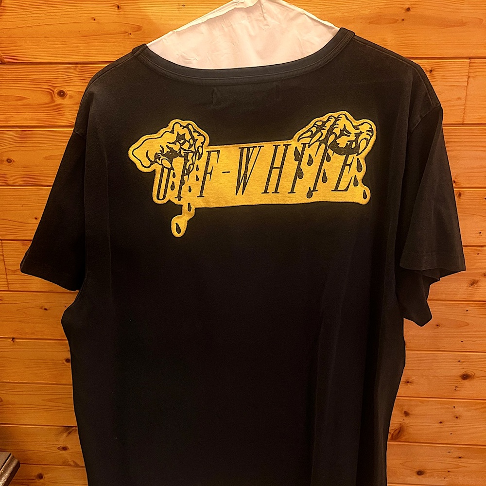 Off white claw halloween collection tee.